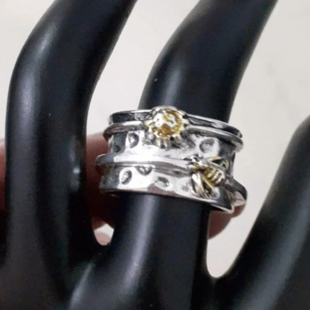 Spinner Ring! (May decrease NAIL BITING!) Sz 7, 8 & 10½ - Picture 3 of 6